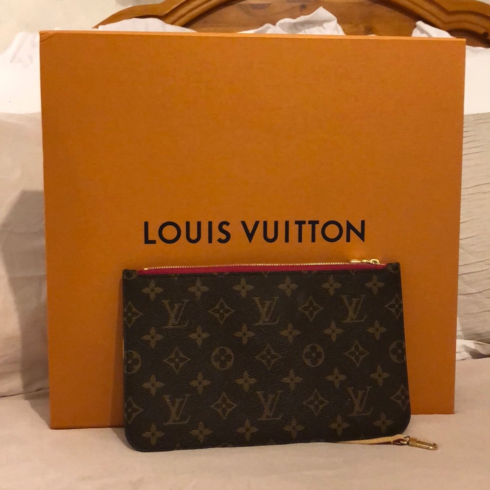 Louis Vuitton Wristlet